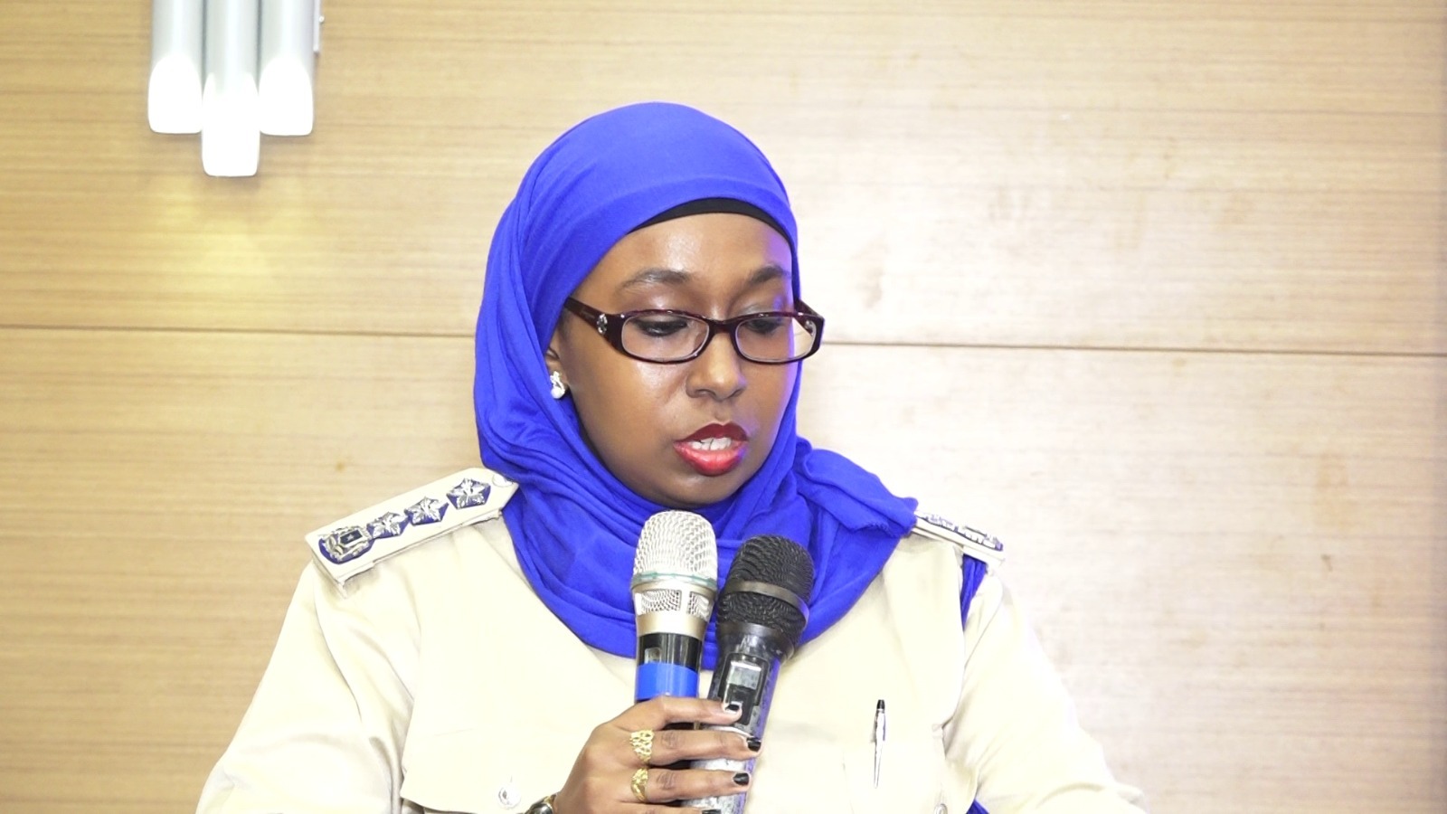A uniformed participant speaks at the BADEF workshop on reporting child rights violations in Mogadishu